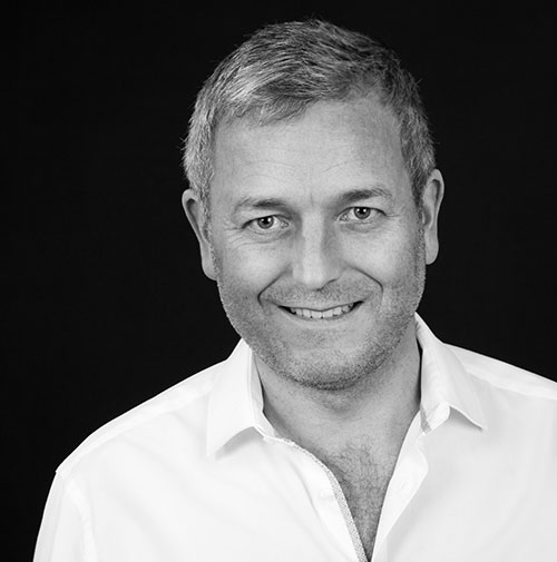 Fotografie Christine Krieger Fotograf Löhne Bad Oeynhausen Herford Fotostudio hochwertige Hochzeitsfotos exklusive Bewerbungsfotos. Familienfotos, Kinderbilder und Portraits sowie Babyfotos, Business Fotos und mehr.