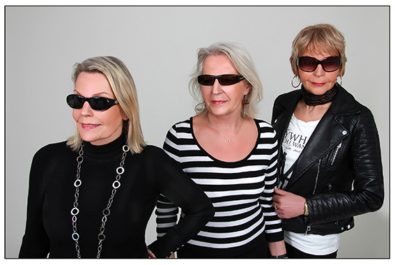 Fotografie Christine Krieger Fotograf Löhne Bad Oeynhausen Herford Fotostudio hochwertige Hochzeitsfotos exklusive Bewerbungsfotos. Familienfotos, Kinderbilder und Portraits sowie Babyfotos, Business Fotos und mehr.