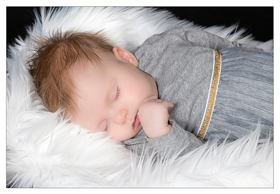 Fotografie Christine Krieger Fotograf Löhne Bad Oeynhausen Herford Fotostudio hochwertige Hochzeitsfotos exklusive Bewerbungsfotos. Familienfotos, Kinderbilder und Portraits sowie Babyfotos, Business Fotos und mehr.