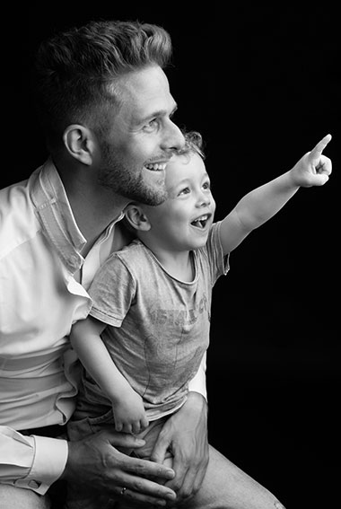 Fotografie Christine Krieger Fotograf Löhne Bad Oeynhausen Herford Fotostudio hochwertige Hochzeitsfotos exklusive Bewerbungsfotos. Familienfotos, Kinderbilder und Portraits sowie Babyfotos, Business Fotos und mehr.