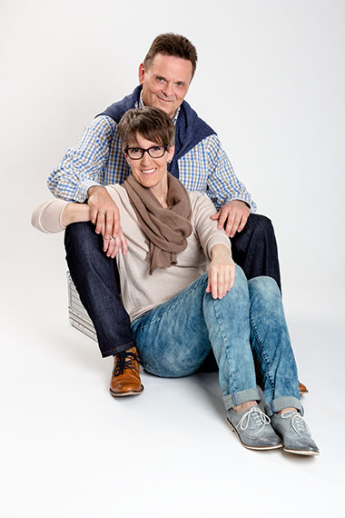 Fotografie Christine Krieger Fotograf Löhne Bad Oeynhausen Herford Fotostudio hochwertige Hochzeitsfotos exklusive Bewerbungsfotos. Familienfotos, Kinderbilder und Portraits sowie Babyfotos, Business Fotos und mehr.