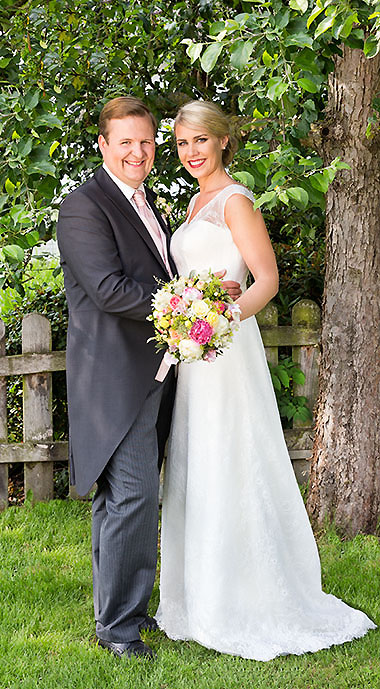 Fotografie Christine Krieger Fotograf Löhne Bad Oeynhausen Herford Fotostudio hochwertige Hochzeitsfotos exklusive Bewerbungsfotos. Familienfotos, Kinderbilder und Portraits sowie Babyfotos, Business Fotos und mehr.