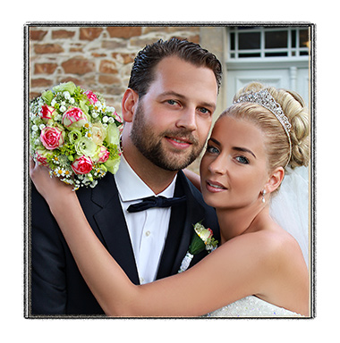 Fotografie Christine Krieger Fotograf Löhne Bad Oeynhausen Herford Fotostudio hochwertige Hochzeitsfotos exklusive Bewerbungsfotos. Familienfotos, Kinderbilder und Portraits sowie Babyfotos, Business Fotos und mehr.