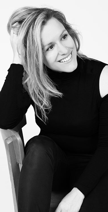 Fotografie Christine Krieger Fotograf Löhne Bad Oeynhausen Herford Fotostudio hochwertige Hochzeitsfotos exklusive Bewerbungsfotos. Familienfotos, Kinderbilder und Portraits sowie Babyfotos, Business Fotos und mehr.