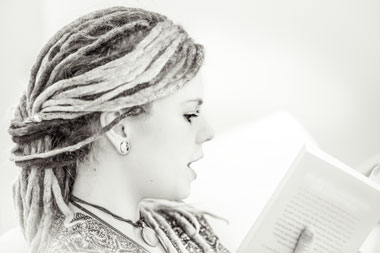 Fotografie Christine Krieger Fotograf Löhne Bad Oeynhausen Herford Fotostudio hochwertige Hochzeitsfotos exklusive Bewerbungsfotos. Familienfotos, Kinderbilder und Portraits sowie Babyfotos, Business Fotos und mehr.